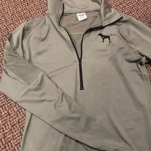 VS Pink Half Zip Green mesh new M